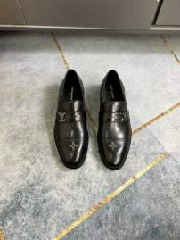 Picture of Louis Vuitton Shoes _SKULVsz38-45mnf010314013